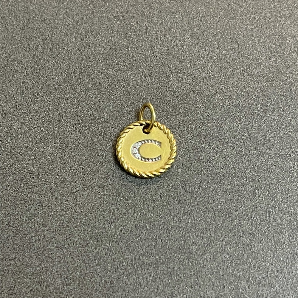 David Yurman 18k Gold Initial Pendant